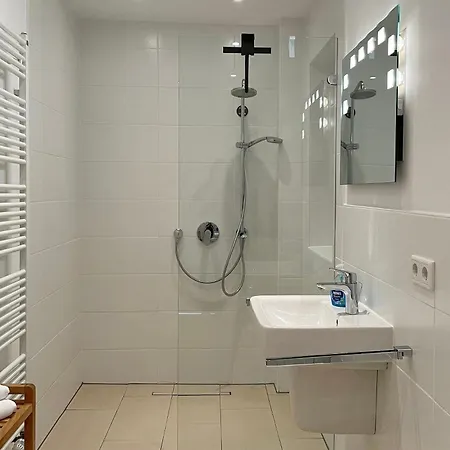 Friesenstern 2, Rebbelstieg